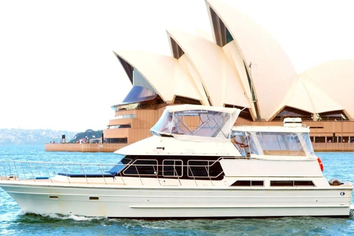 Ambiance — Motor Yacht for hire on Sydney Harbour