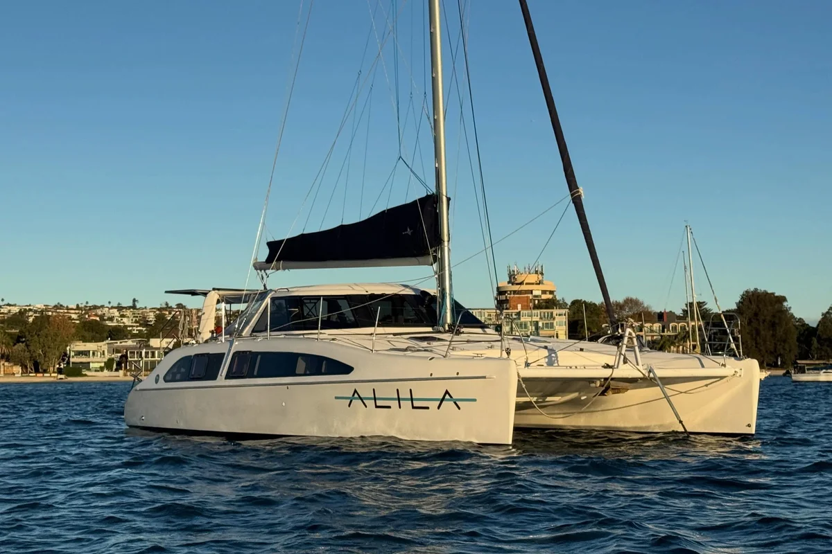 Alila — Sailing Catamaran for hire on Sydney Harbour